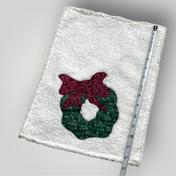 Lot/3 𝑯𝒂𝒏𝒅𝒎𝒂𝒅𝒆 Holiday Christmas Hand Towels 🎁 - Picture 4 of 16